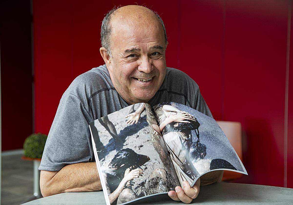 Francisco Socorro, la pausa y cuatro cajas con la historia de Canarias