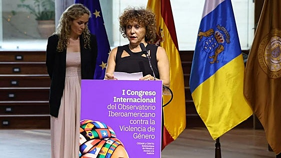 La magistrada María Auxiliadora Díaz, directora del congreso, en la inaguración del evento.