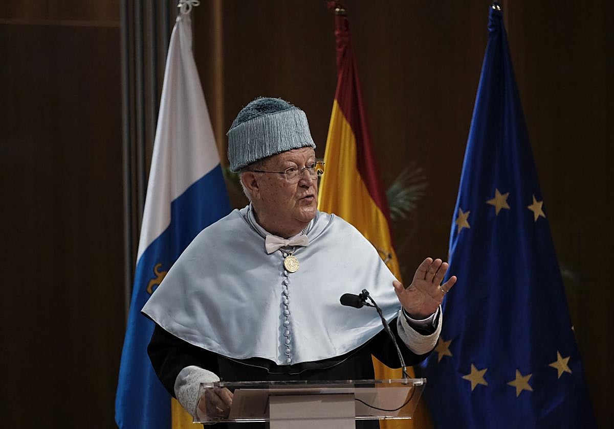 El rector, sobre Armas Marcelo: «Quizás nunca te habías ido»