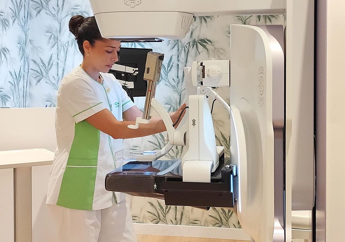 Hospitales Universitarios San Roque se toma a pecho la prevención del cáncer de mama