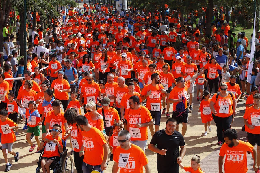La 18 Carrera Urbana por la Integración en el Parque de Huelin, en imágenes