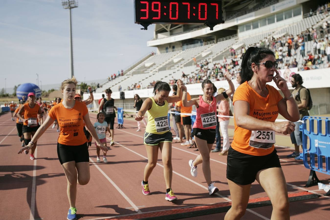 Mujeres unidas contra el cáncer