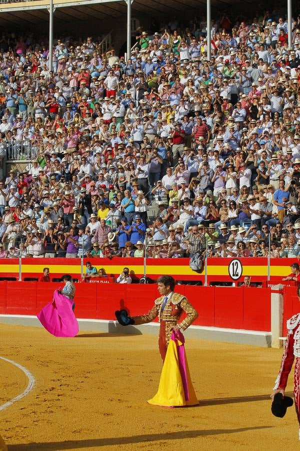 Fotos de la cogida de José Tomás en Granada