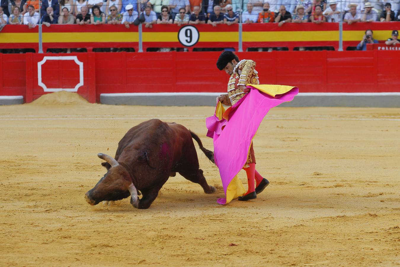Fotos de la cogida de José Tomás en Granada