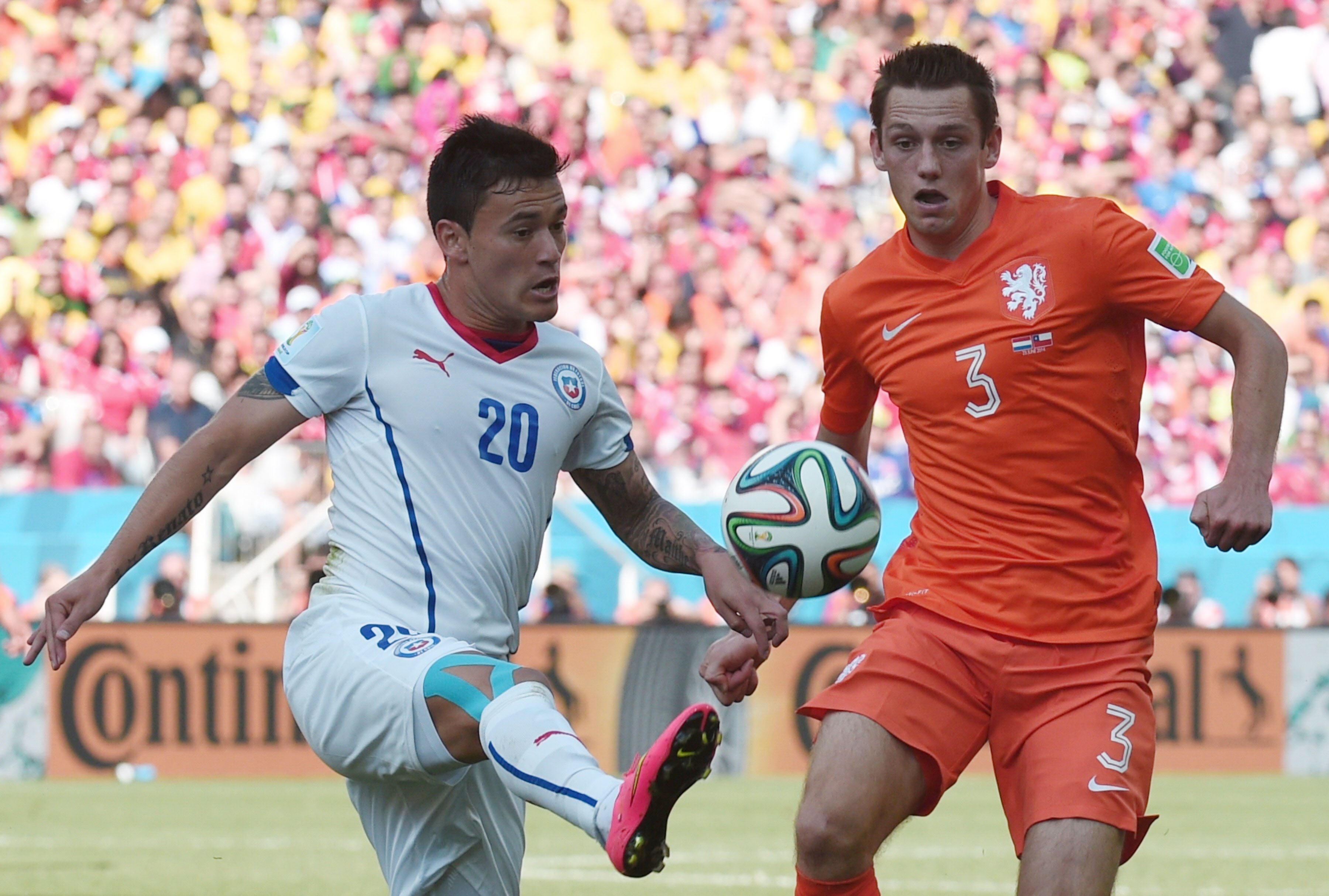 Holanda-Chile, primera fase