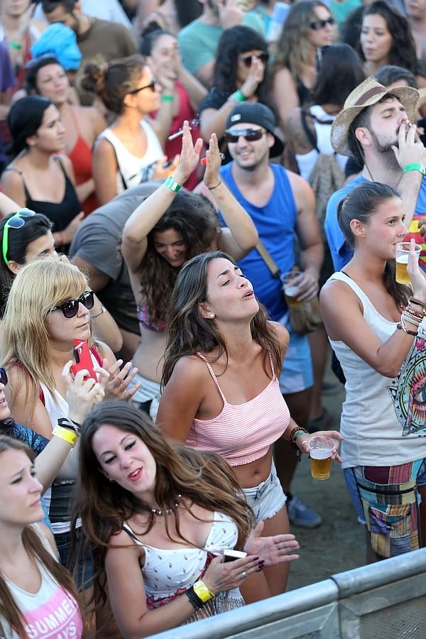 Dándolo todo en Torre del Mar