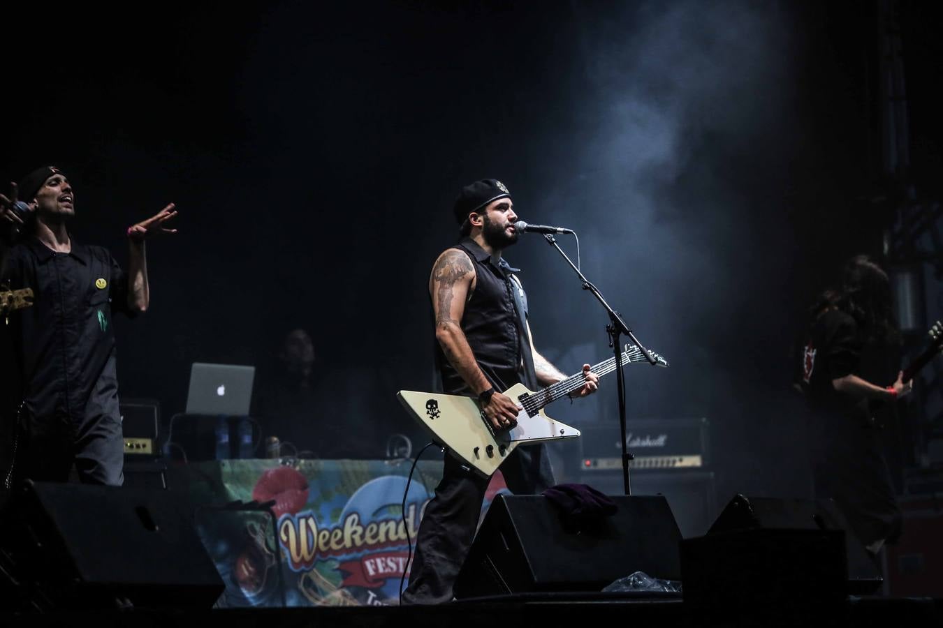 Love you penny, en concierto