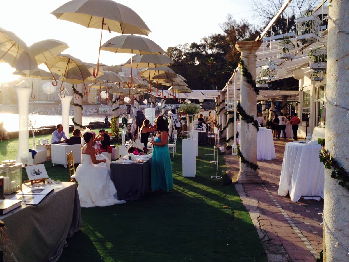 Wedding Night, así fue el sueño de noche de verano