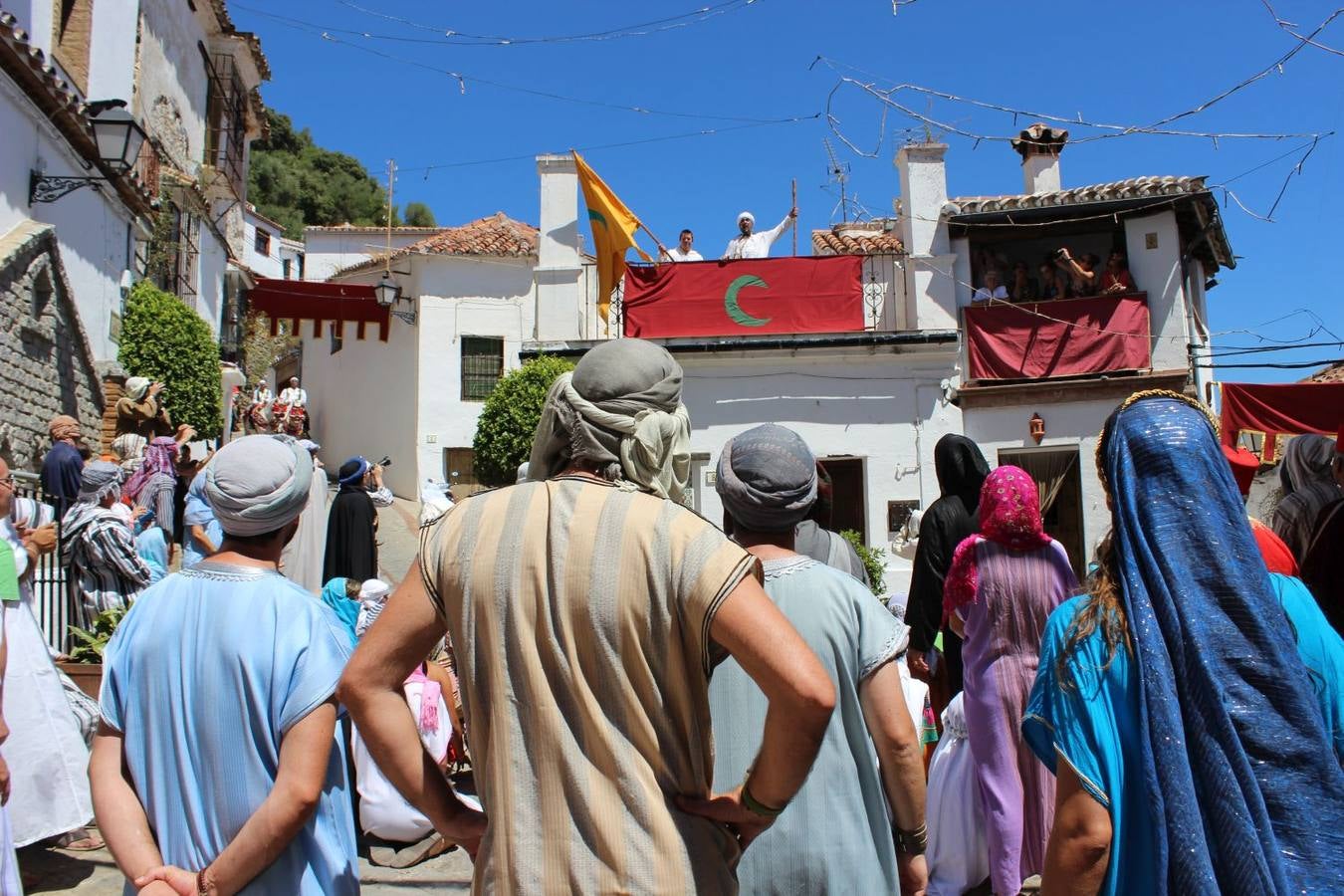 Benalauría celebra su fiesta de Moros y Cristianos