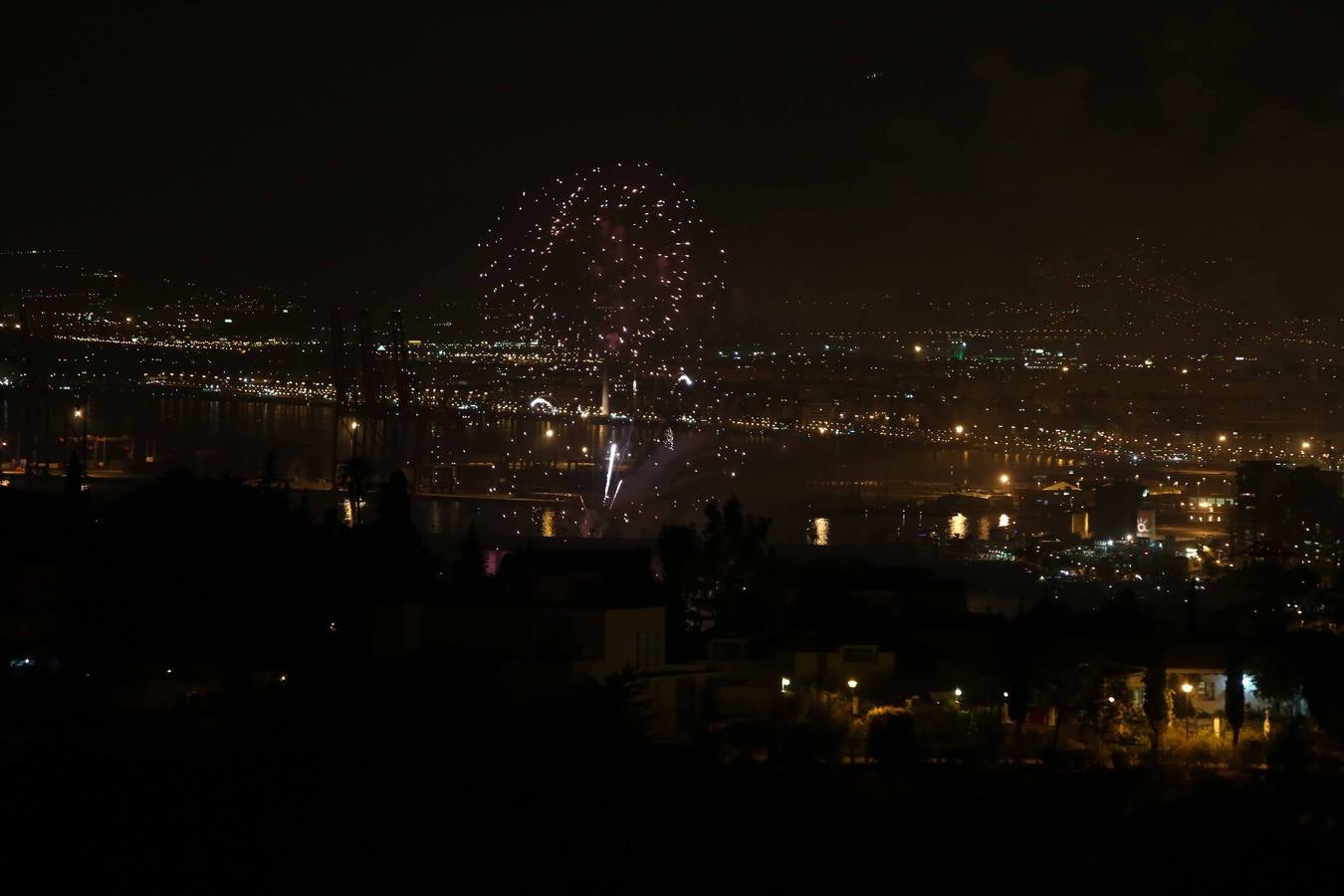 Los fuegos artificiales marcan el inicio de la Feria de Málaga