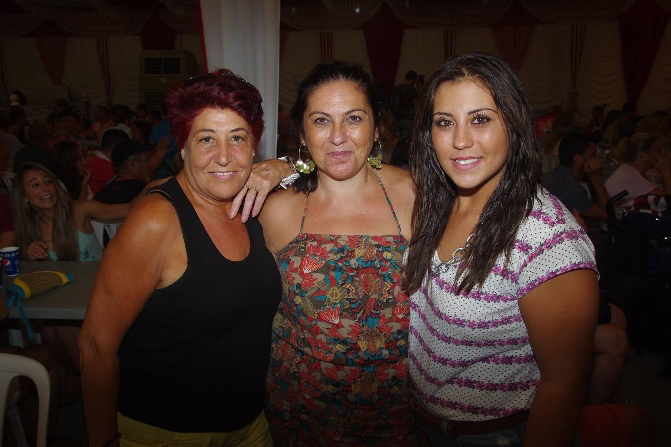 Ana Ballesteros, Isbel Chamizo e Inmaculada Ortiz (Peña Los Corazones).