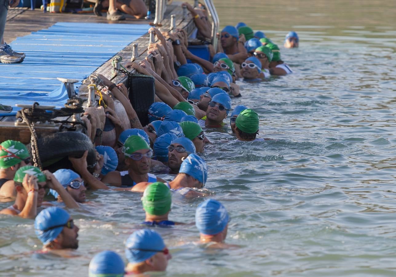 Las mejores imágenes del triatlón cross Xterra de La Viñuela-Costa del Sol