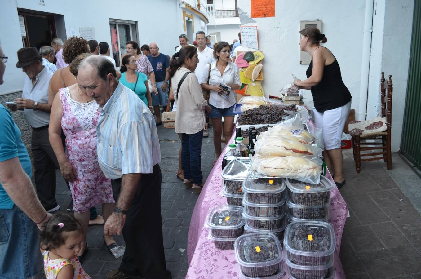 Almáchar celebra su fiesta del ajoblanco