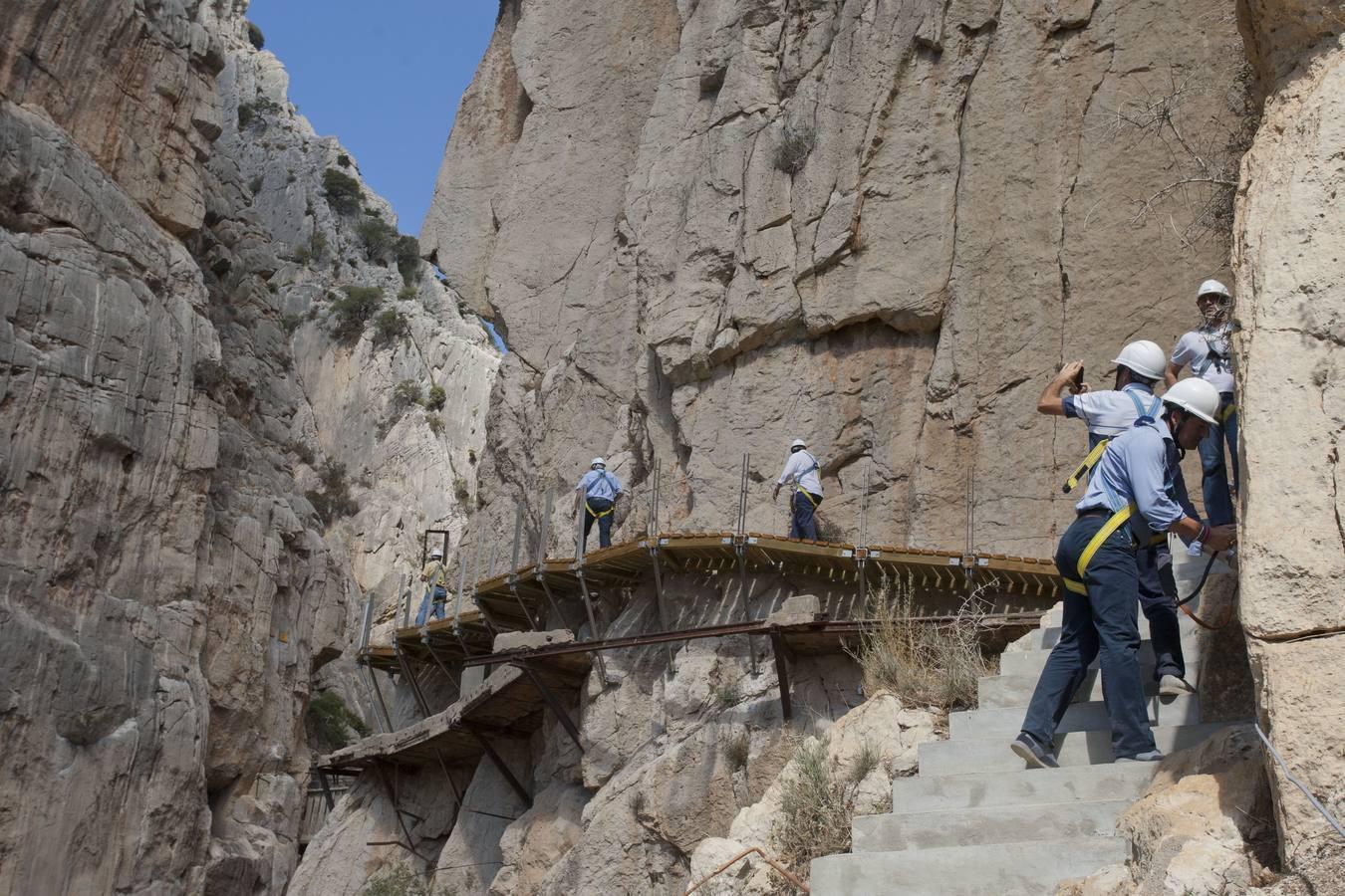 Fotos del avance de las obras en el Caminito del Rey