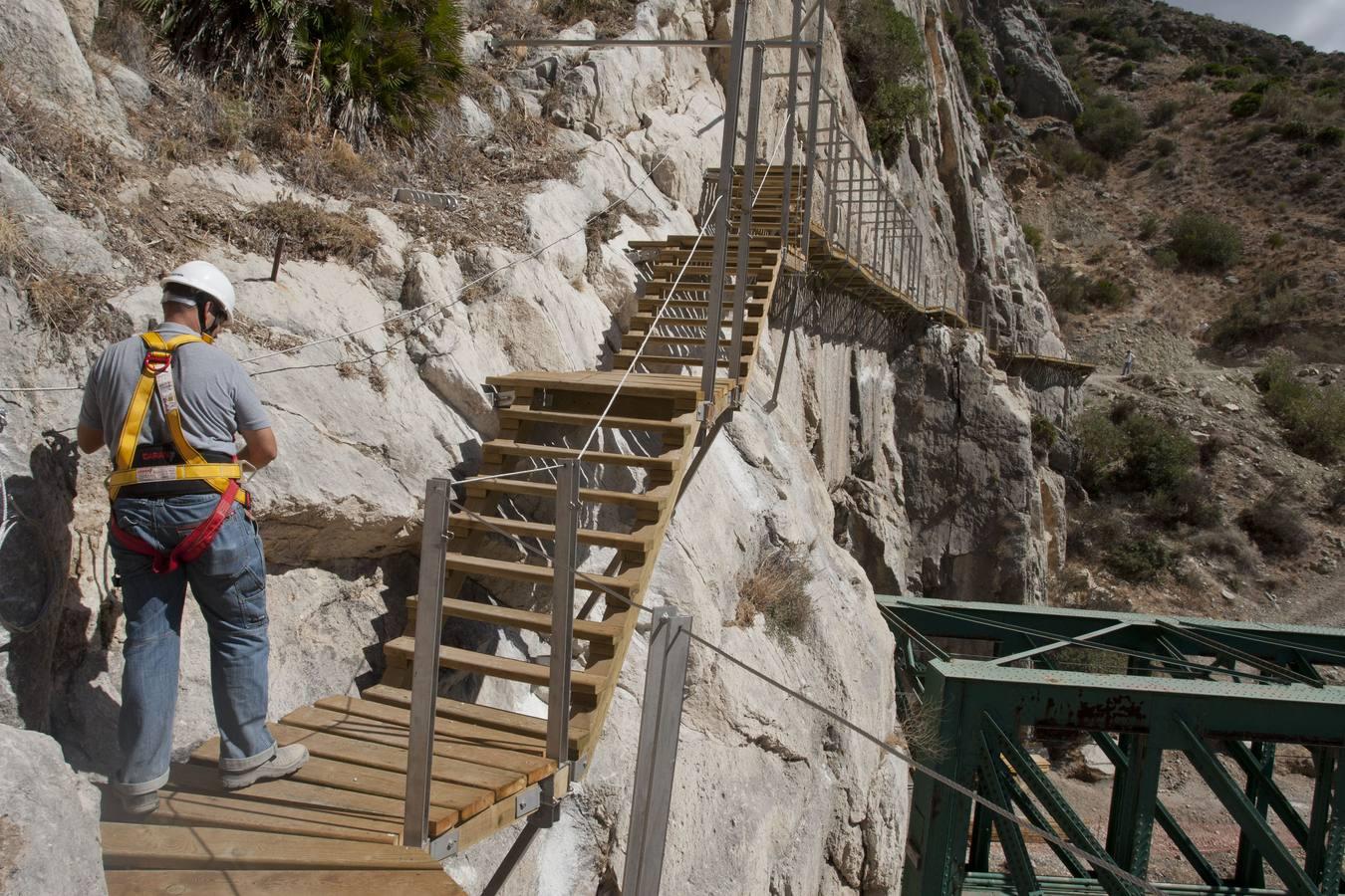 Fotos del avance de las obras en el Caminito del Rey