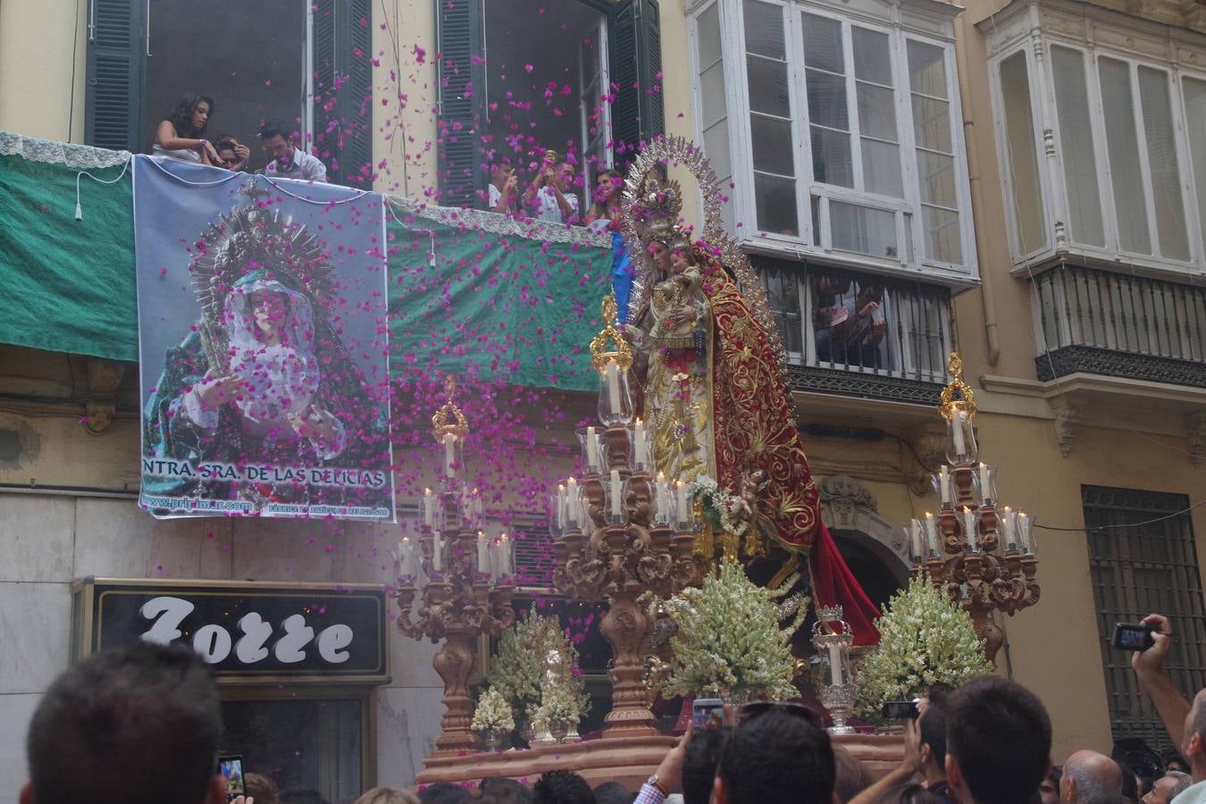 Las mejores imágenes de la procesión de la Virgen de los Remedios