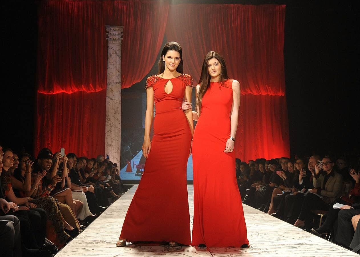 Kendall Jenner y Kylie Jenner, miembros del 'clan Kardashian'.