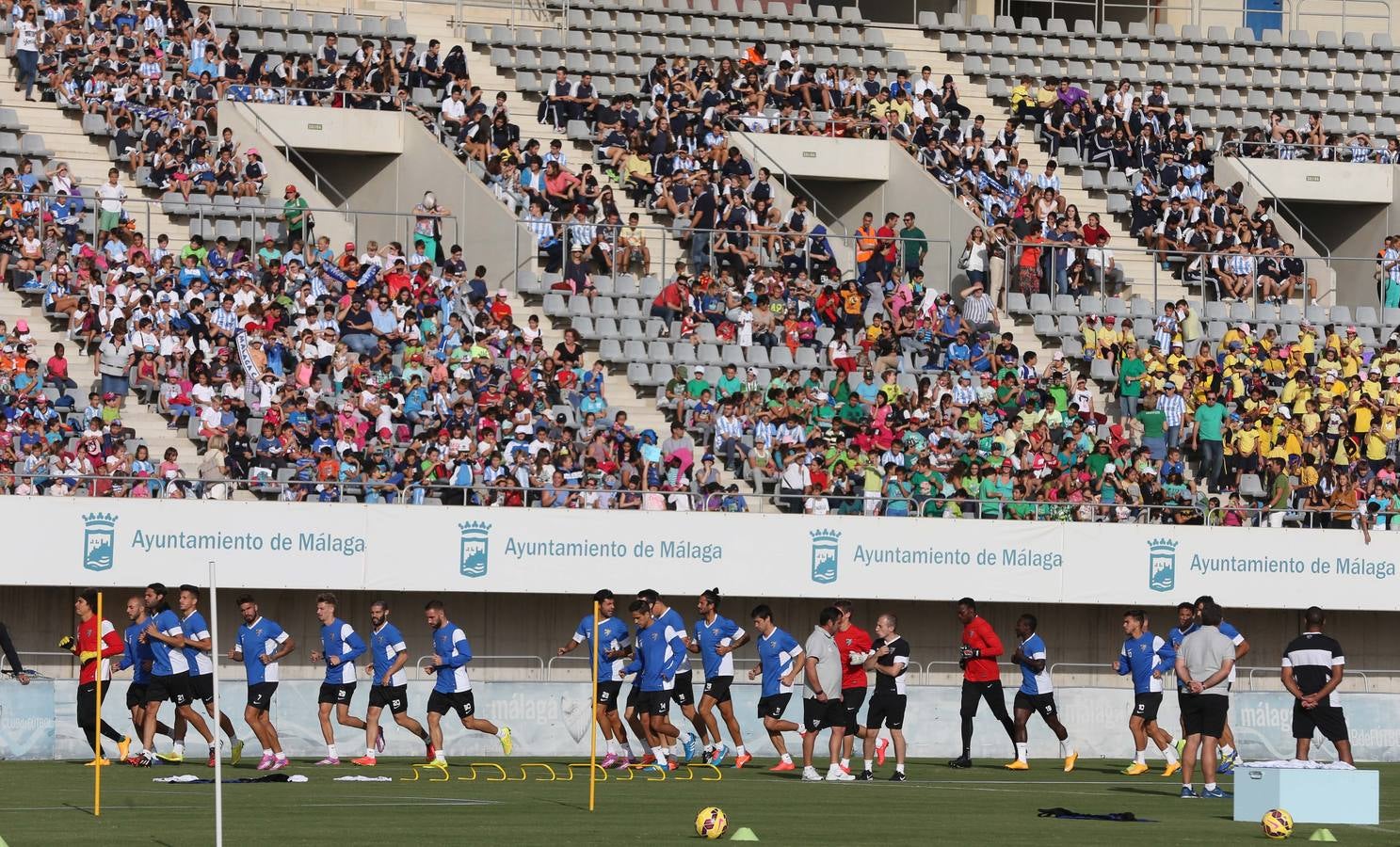 Los niños, con el Málaga