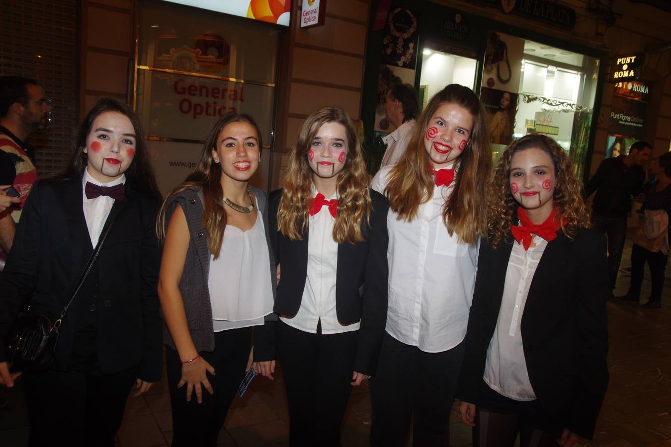 Grupos de amigos que dan miedo en Halloween