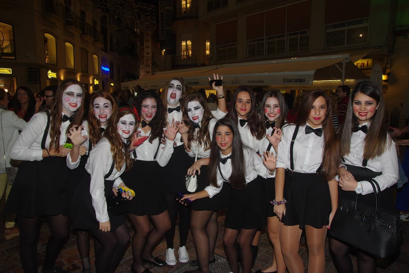 Grupos de amigos que dan miedo en Halloween