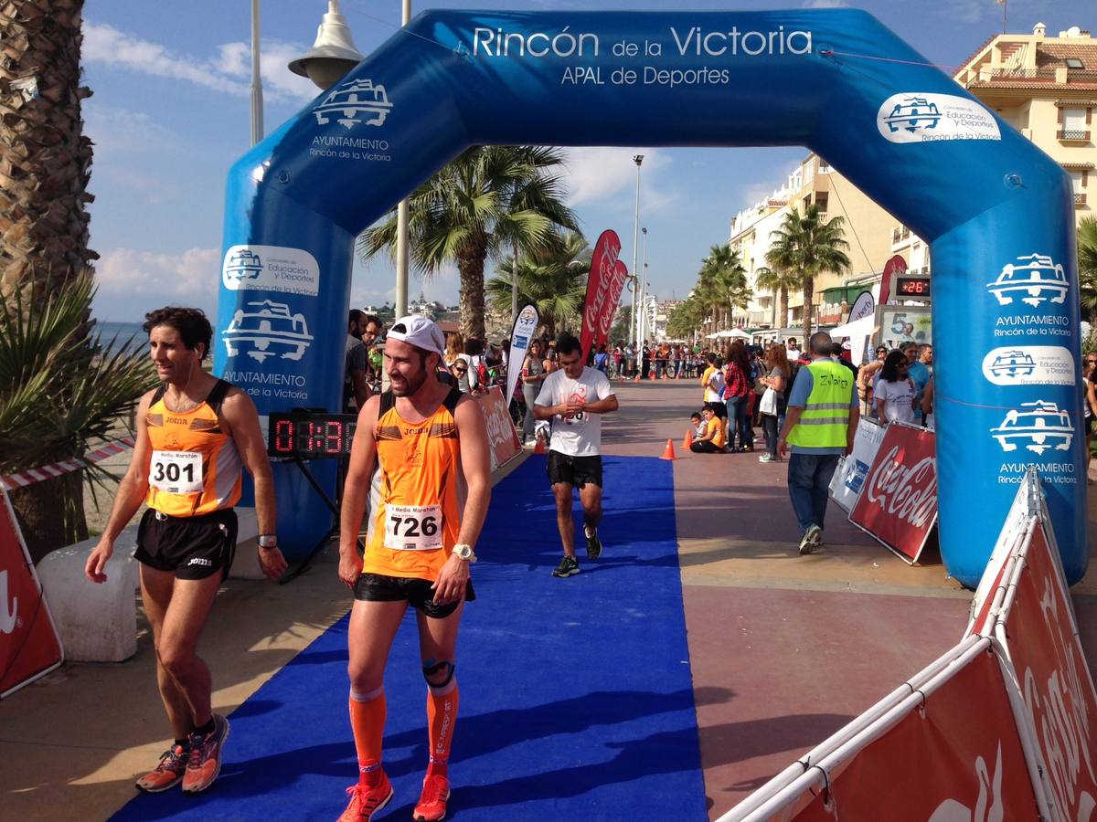 Participantes en la Media Maratón de Rincón de la Victoria