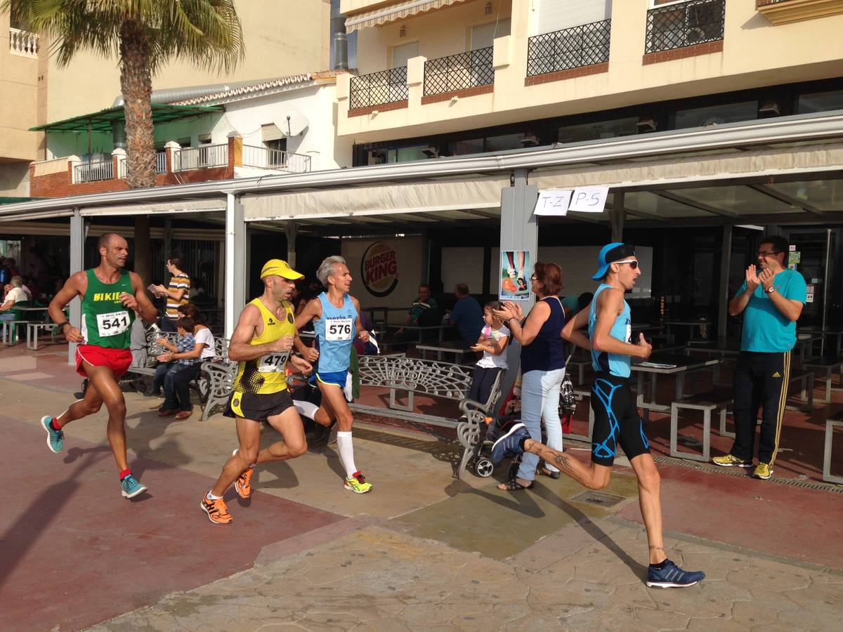 Participantes en la Media Maratón de Rincón de la Victoria