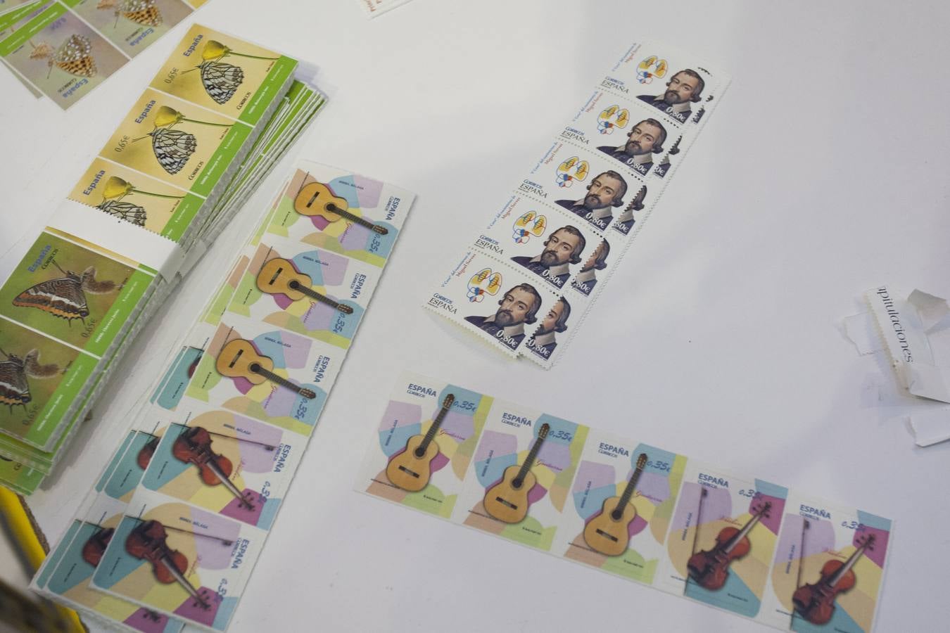 Málaga intenta batir un récord mundial de sellos