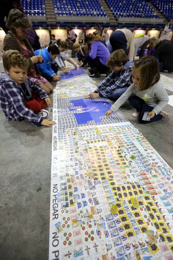 Málaga intenta batir un récord mundial de sellos