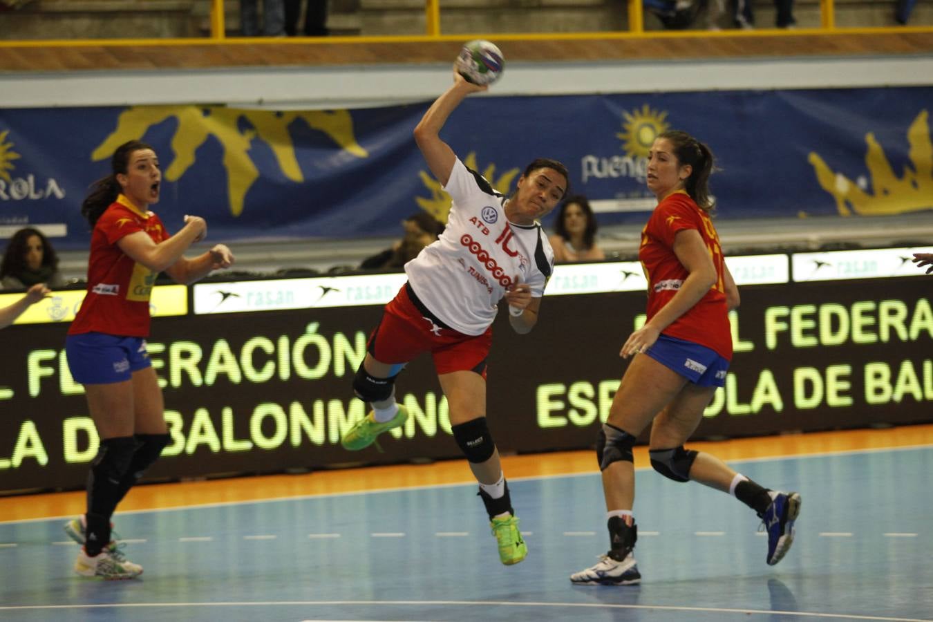 Balonmano: España-Túnez, en imágenes