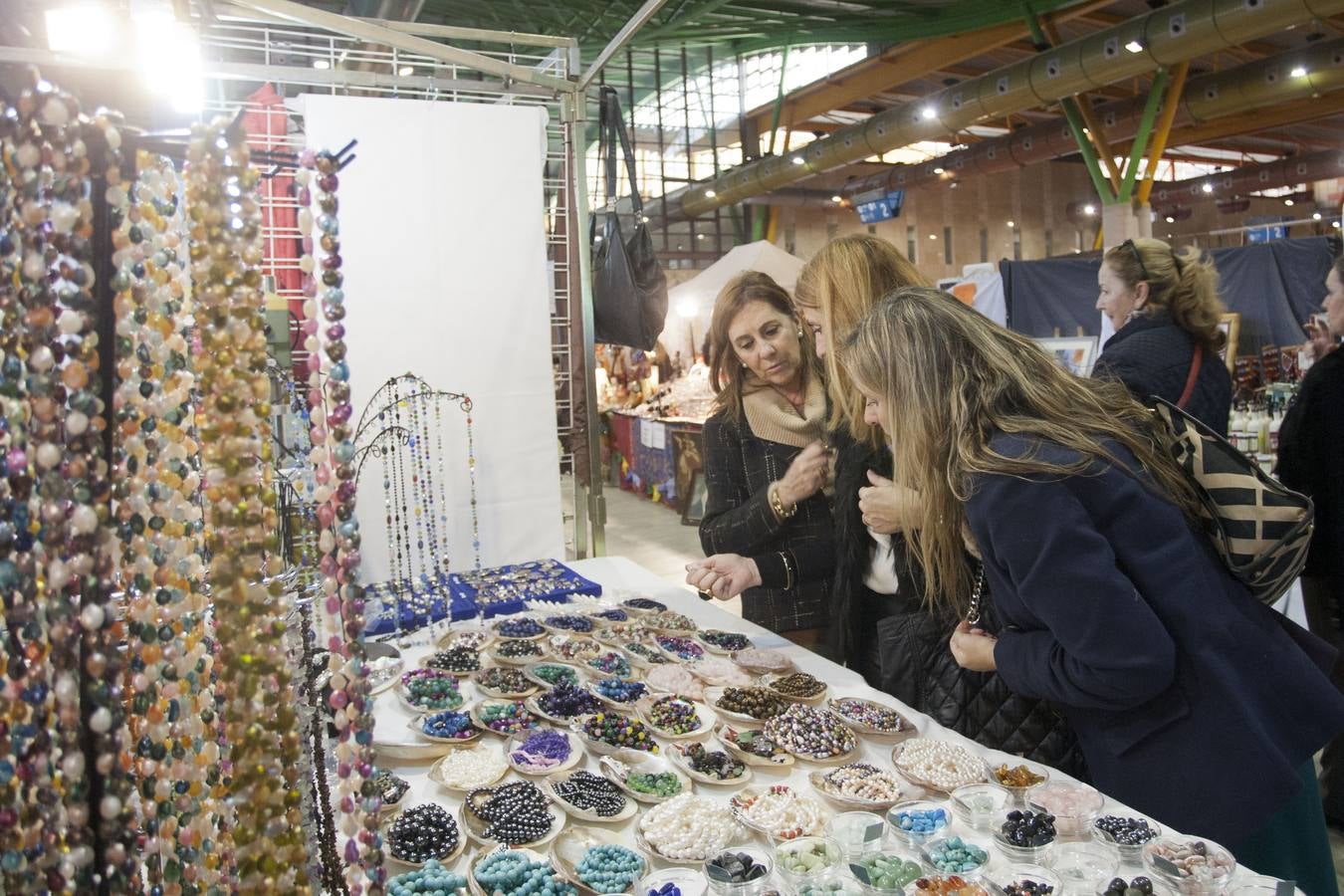 Fotos del rastrillo de Nuevo Futuro