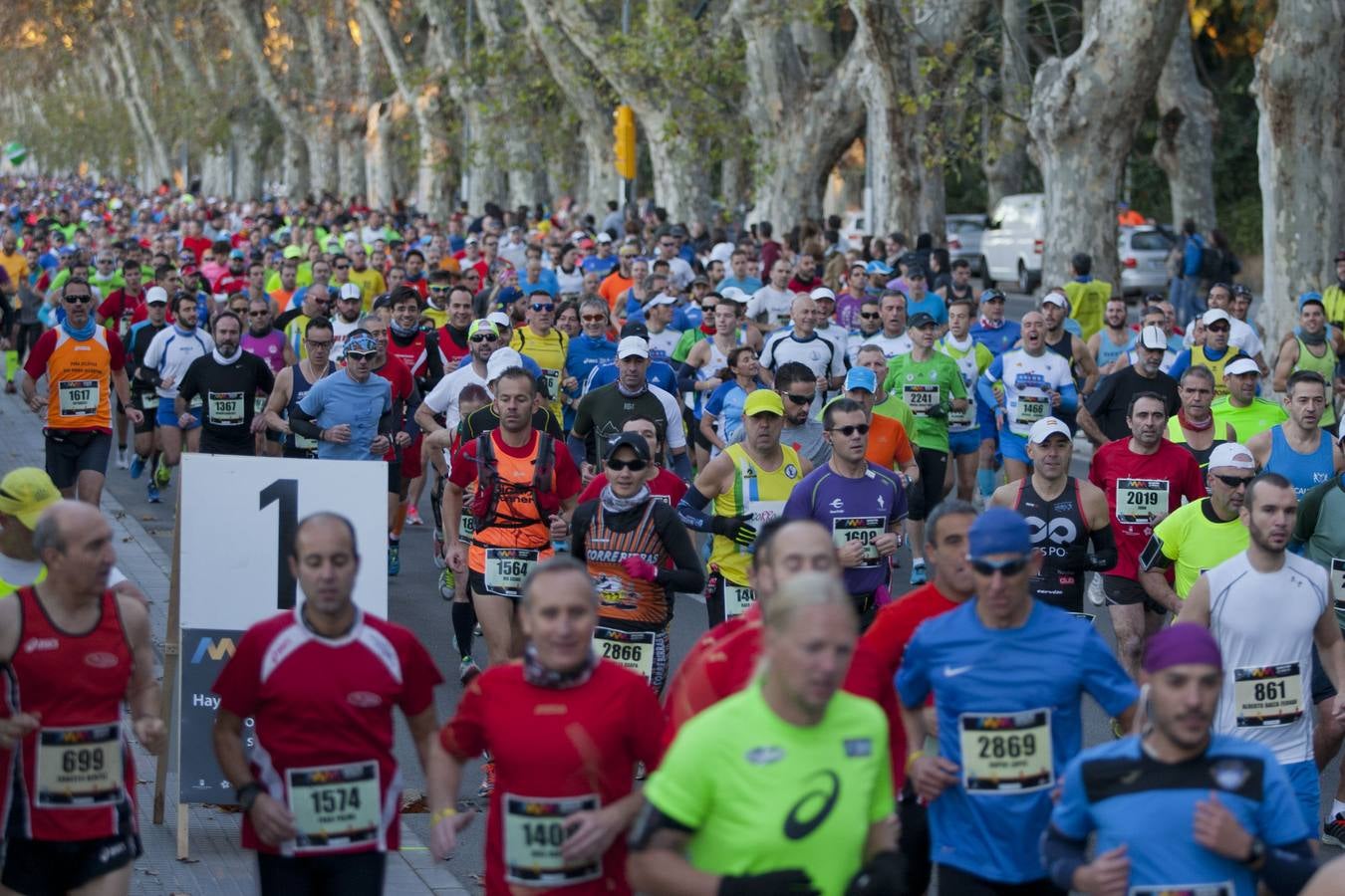 La carrera sale del Parque