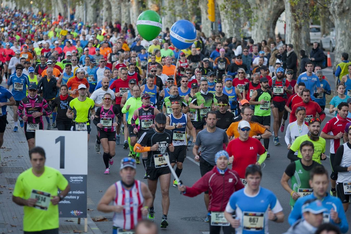 La carrera sale del Parque