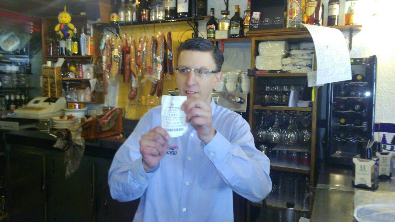 92845. 2º premio de la Lotería Nacional. David se llevó un ansiado segundo premio, también en Ronda.