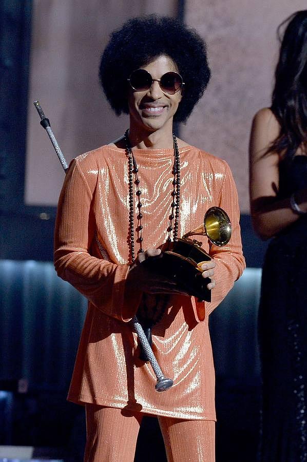 Prince, presente en la gala. El cantante quiso estar en la gala de los Grammy.