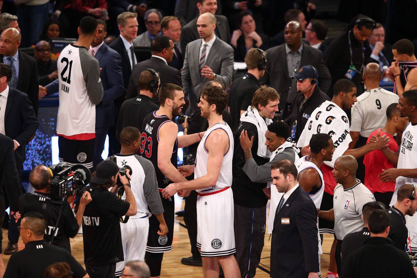 Pau y Marc Gasol, una foto para la historia