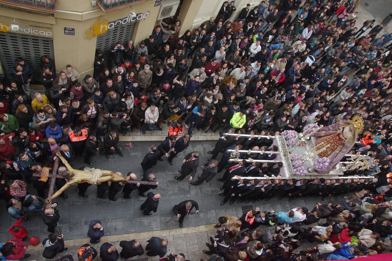 Las mejores imágenes de los traslados procesionales