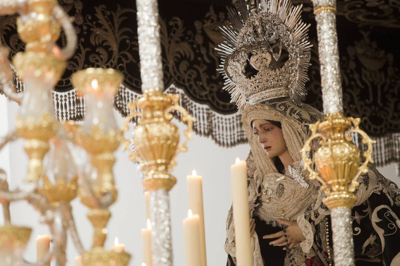 Las fotos de la Misericordia procesionando por Málaga