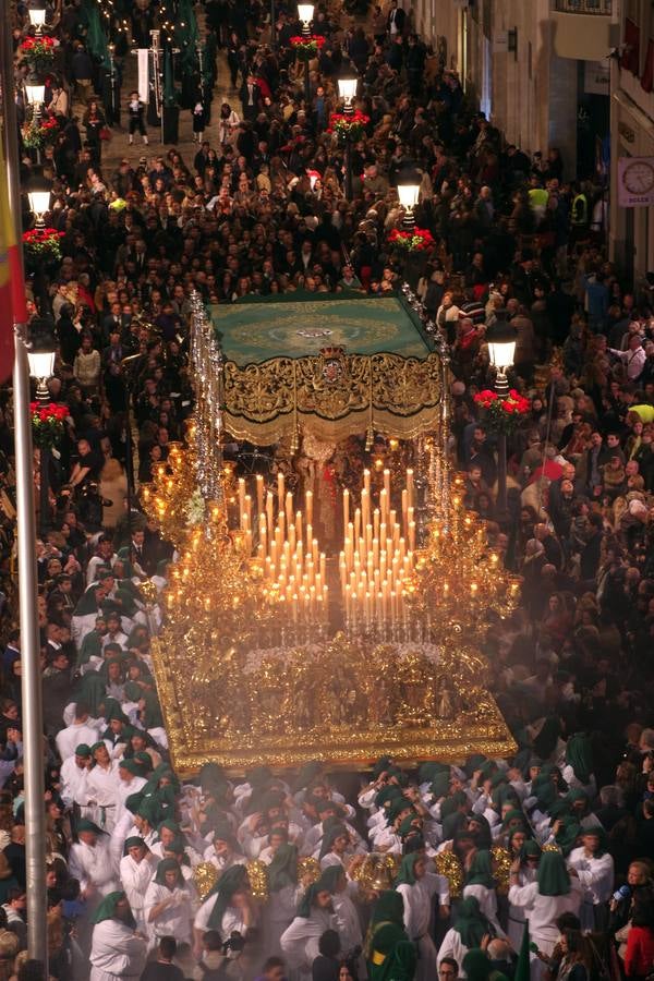 Desfile procesional del Nazareno del Paso y la Esperanza