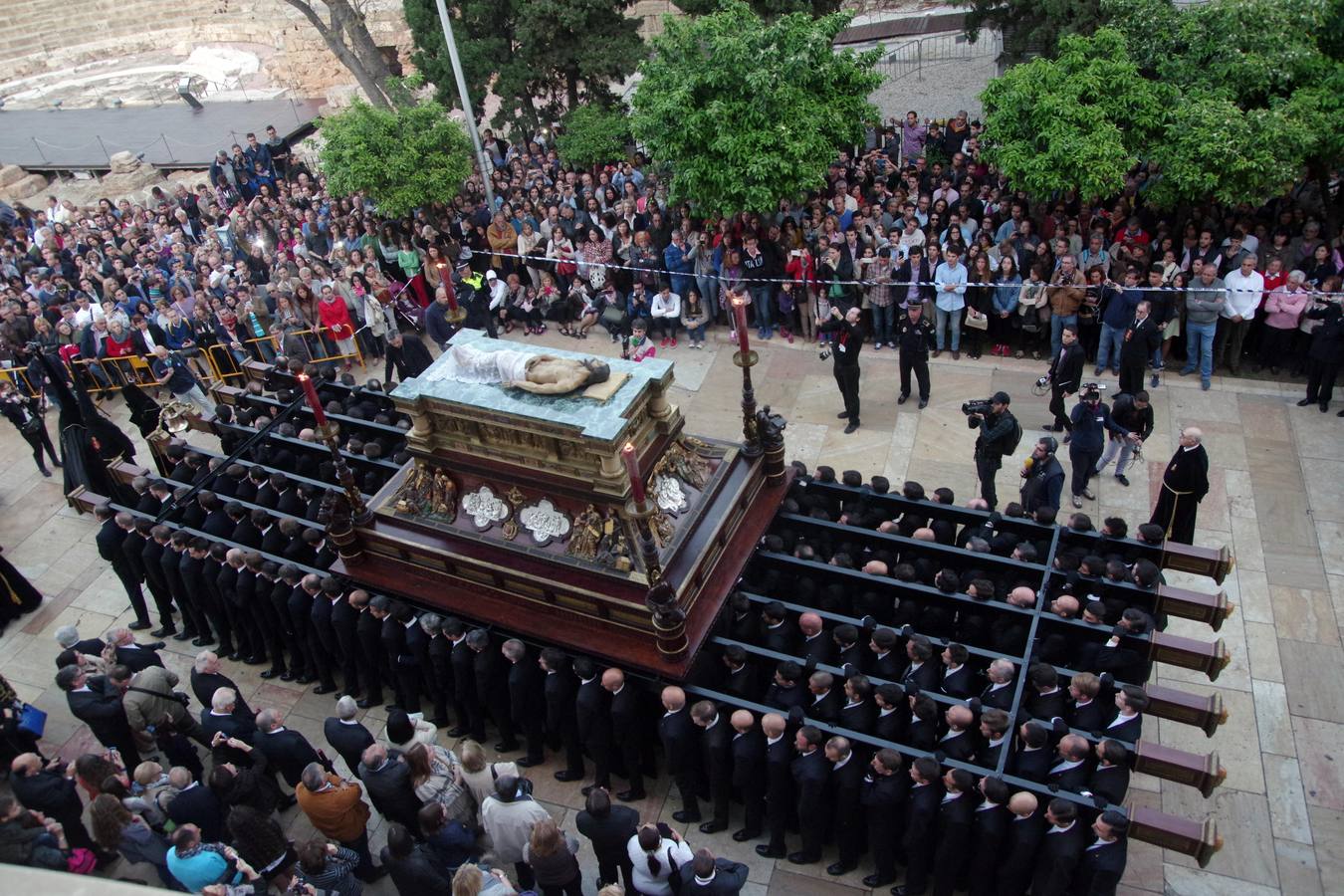 El Sepulcro, en procesión