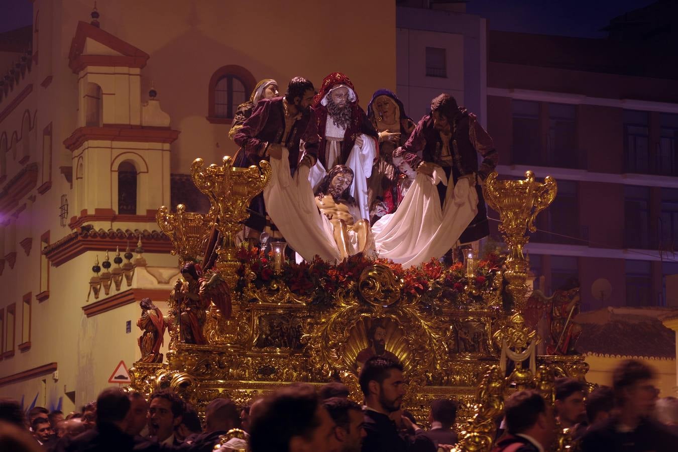 Santo Traslado, en procesión