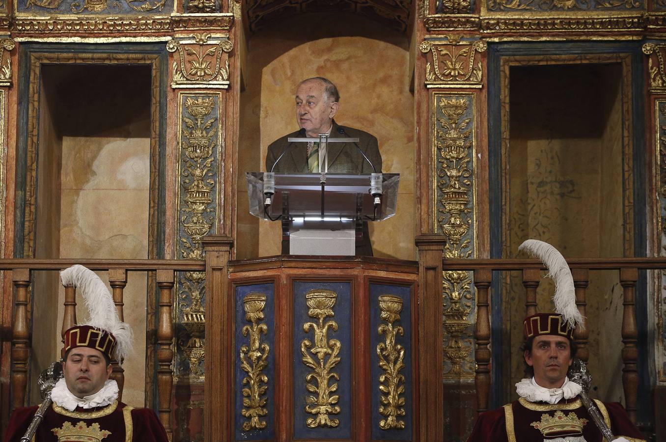 Los Reyes presiden la ceremonia de entrega del Cervantes 2014