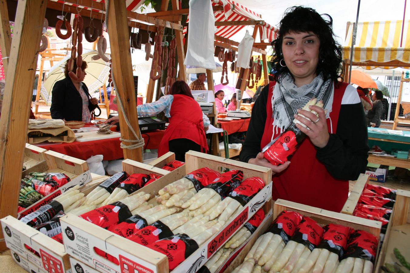 Sierra de Yeguas celebra su XV Feria del Espárrago