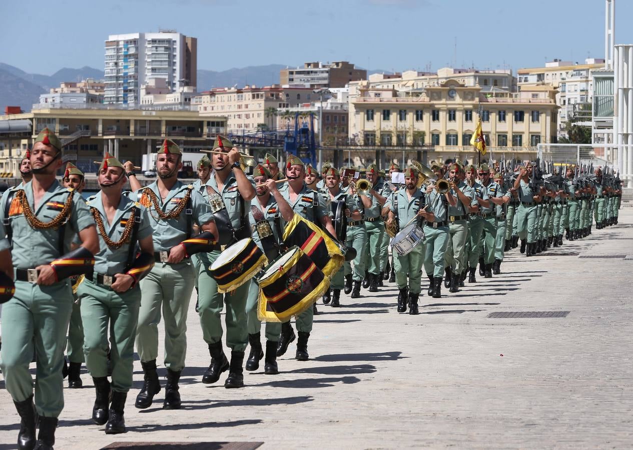En fotos, el desfile de legionarios y militares de EEUU en el Puerto