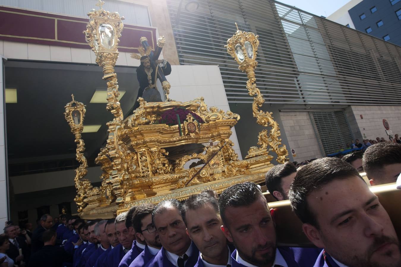 La procesión de Jesús de la Misericordia, en imágenes