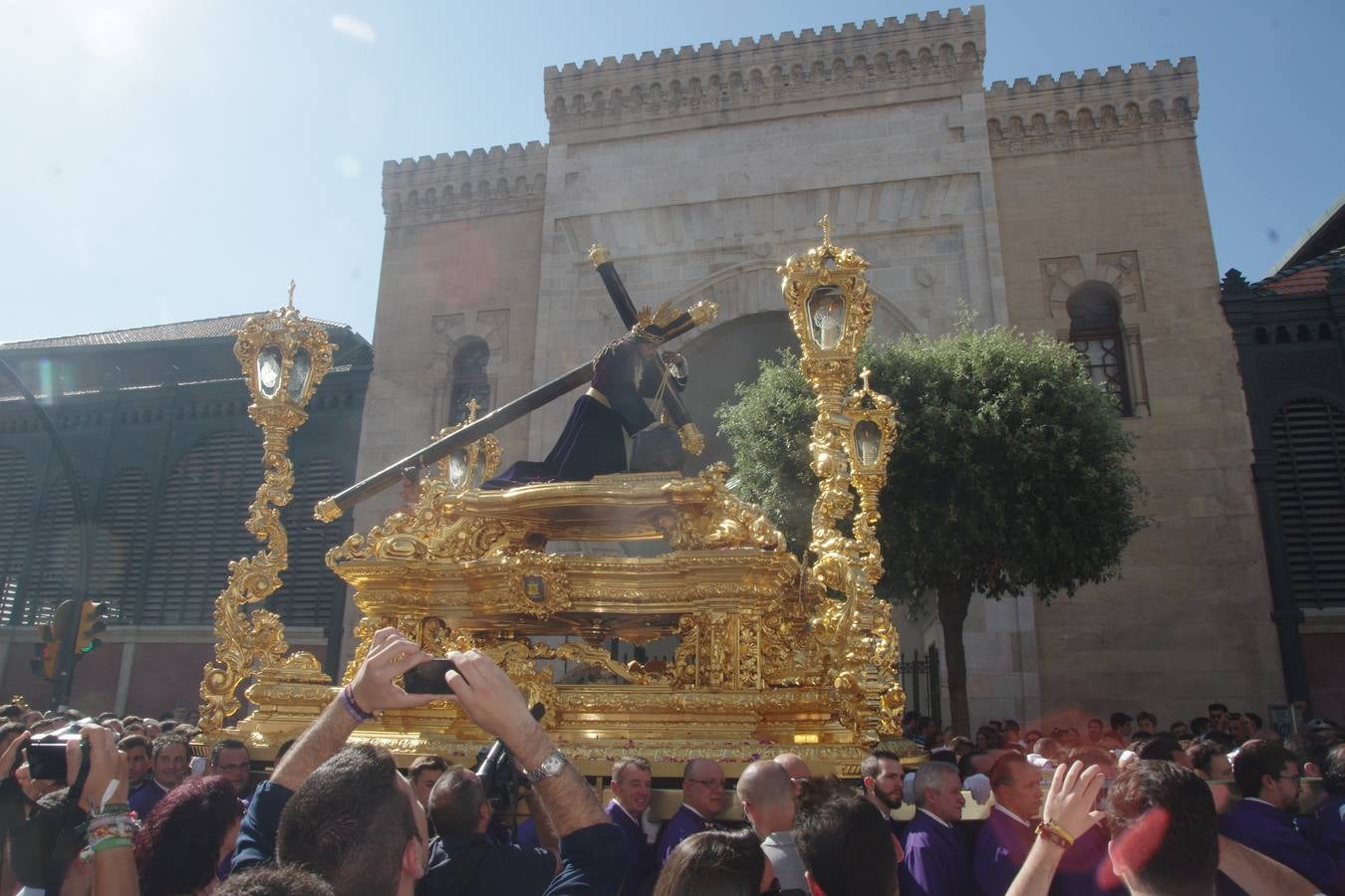 La procesión de Jesús de la Misericordia, en imágenes
