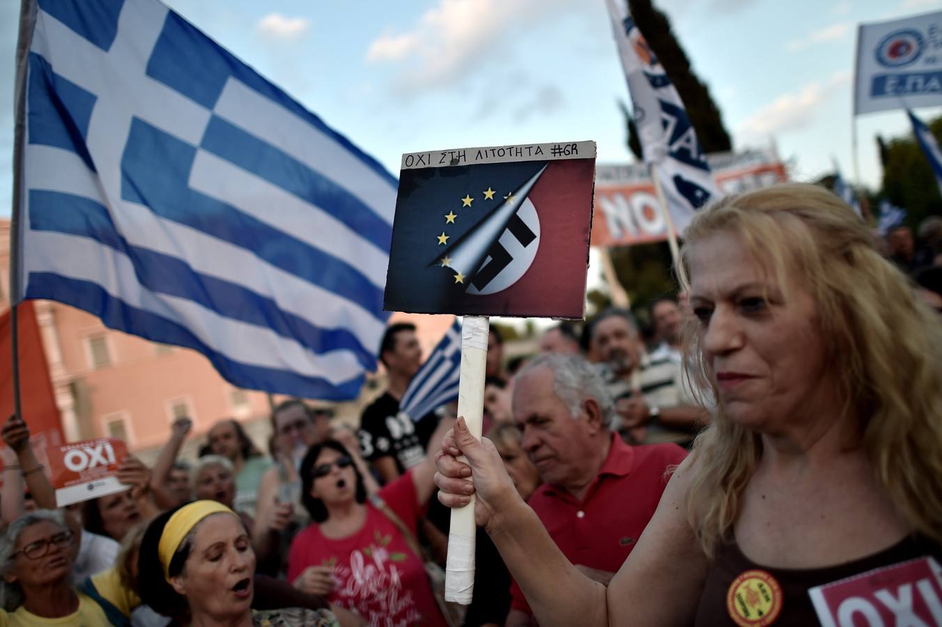 Cerca de 17.000 personas se manifestan a favor del &#039;No&#039; en el referéndum en Grecia