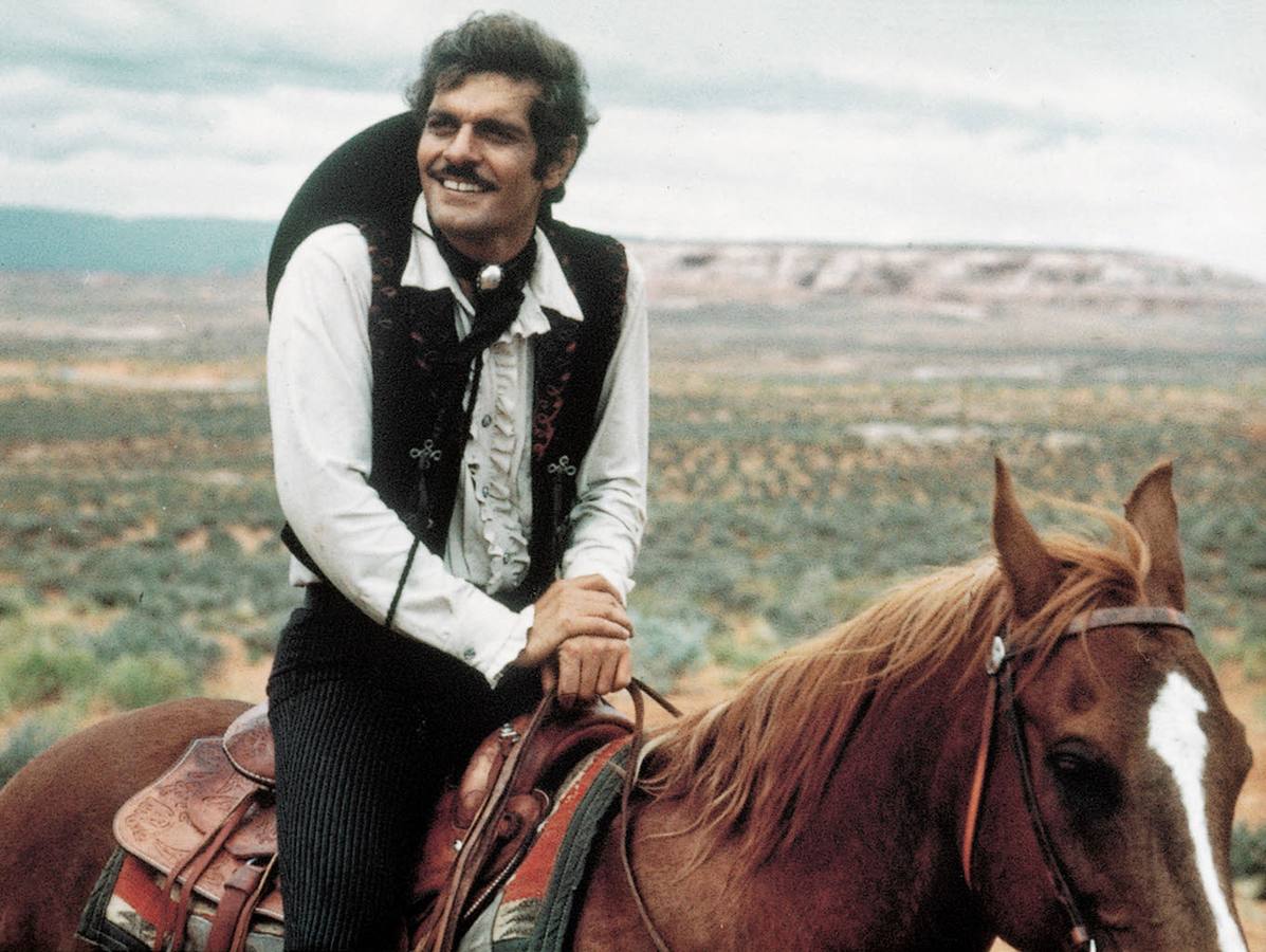 Omar Sharif, en una escena de la película 'El oro de Mackenna'.