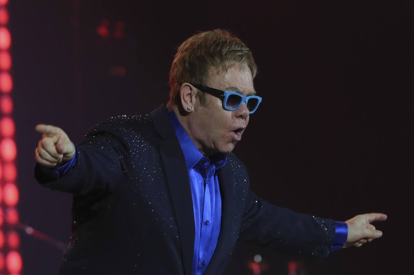 Las mejores fotos del concierto de Elton John en Málaga