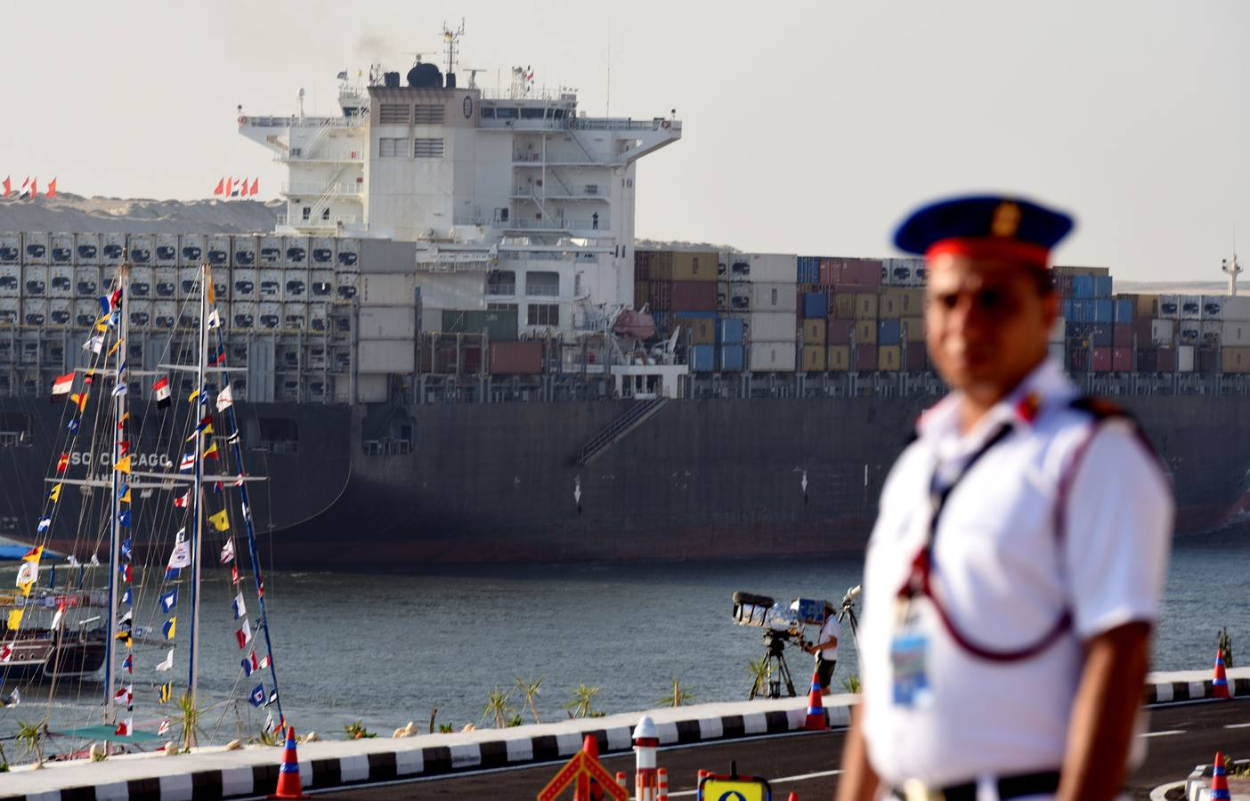 Se inaugura el nuevo Canal de Suez