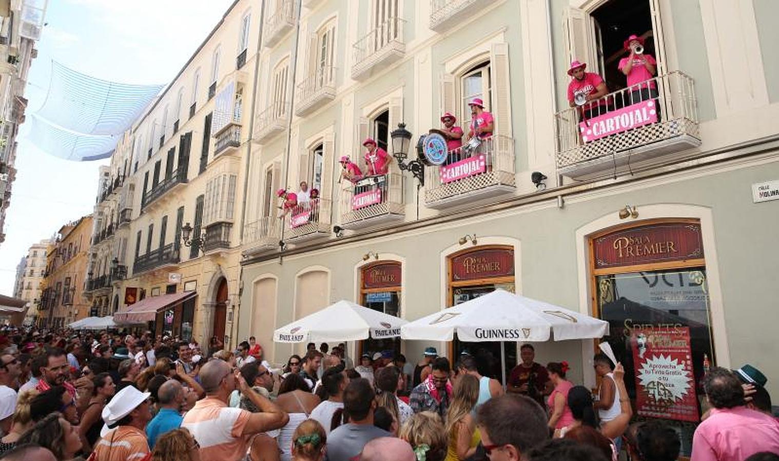 Ambiente del viernes de feria en el Centro de Málaga